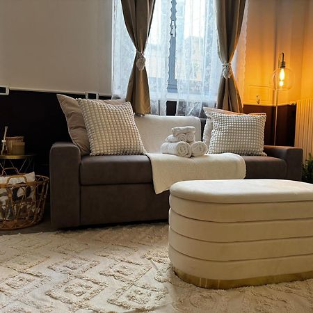 Regina Milano In Verona - Sky Tv, Wifi E Breakfast Box Daire Dış mekan fotoğraf