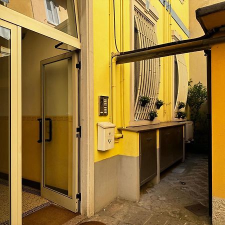 Regina Milano In Verona - Sky Tv, Wifi E Breakfast Box Daire Dış mekan fotoğraf